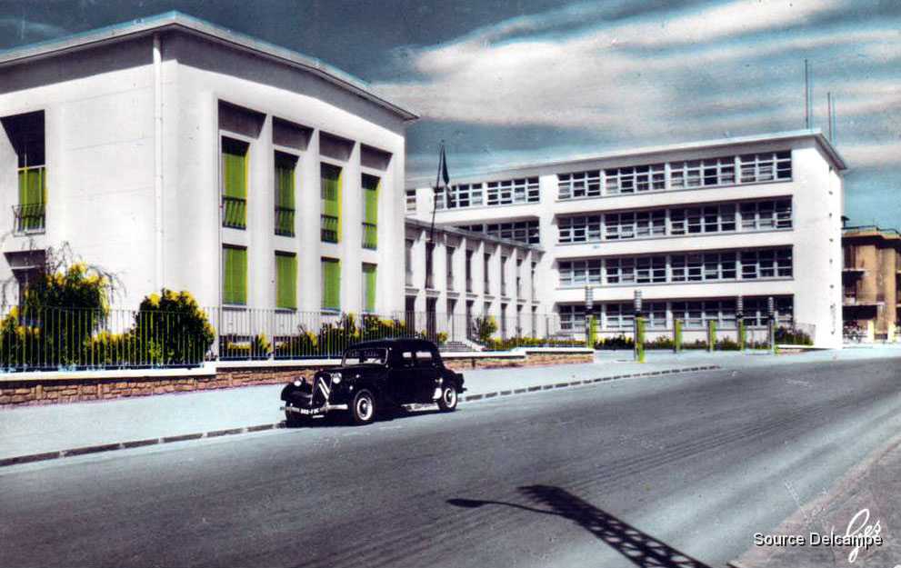 Algerie Bone La Prefecture.jpg